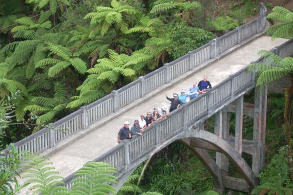 bridge-to-nowhere-best-bungy-jumps-new-zealand-big-night-out